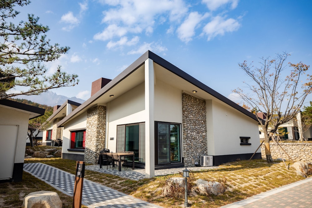 Kensington Resort Seorak Valley in GOSEONG