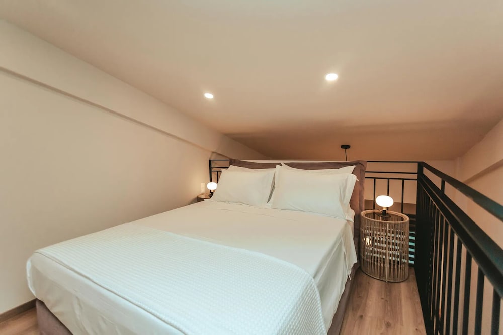 Amoessa Boutique Hotel 16/56
