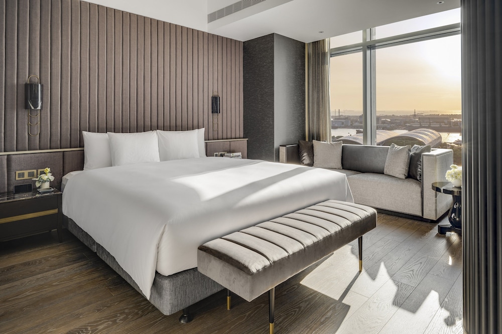 Intercontinental Kaohsiung 6/76