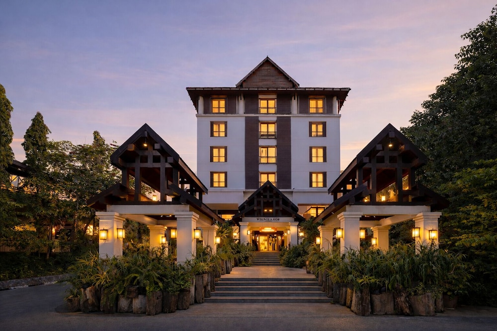 WIENGLAKOR HOTEL 3/76