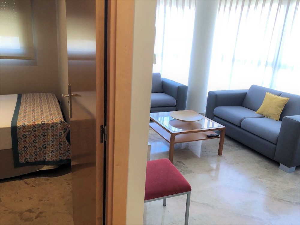 Apartamentos Plaza Picasso 40/71