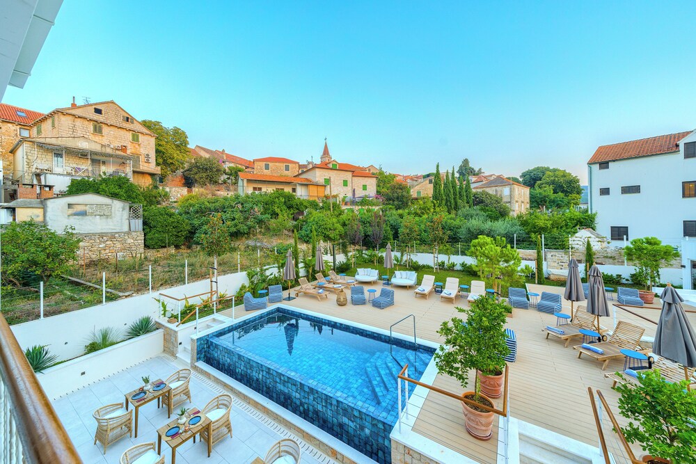 Hotel Brattia - Adults Only 41/50