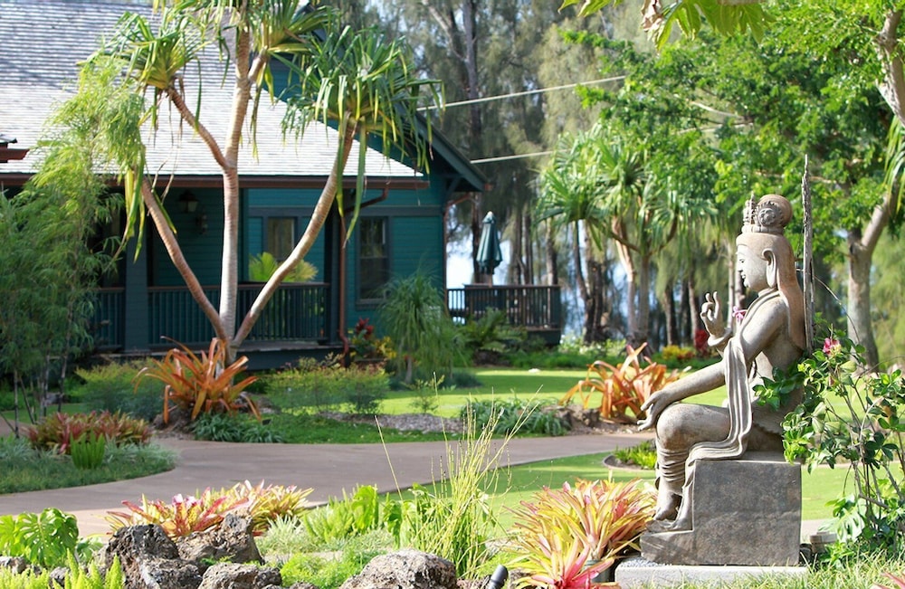 Lumeria Maui Educational Retreat Center 6/70