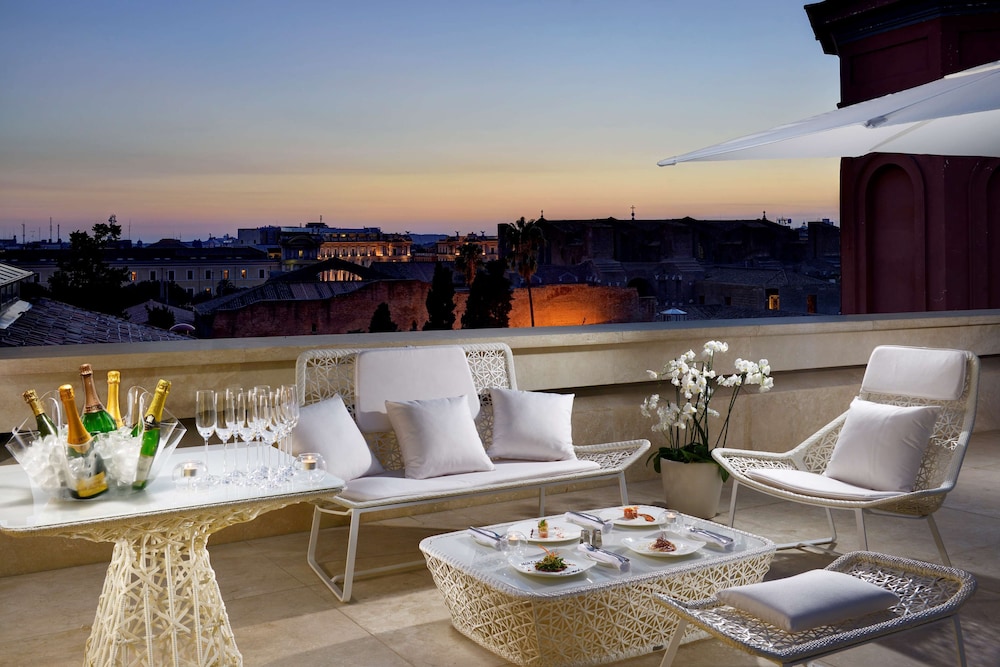 Palazzo Montemartini Rome, A Radisson Collection Hotel 60/77