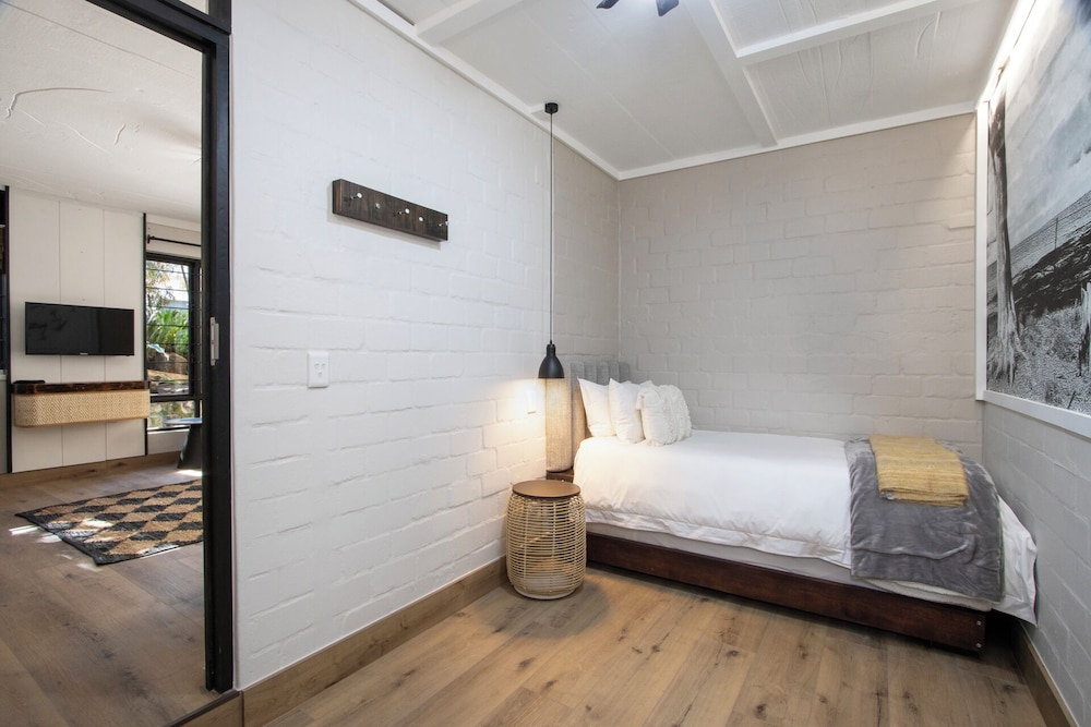 Hornbill House 14/49