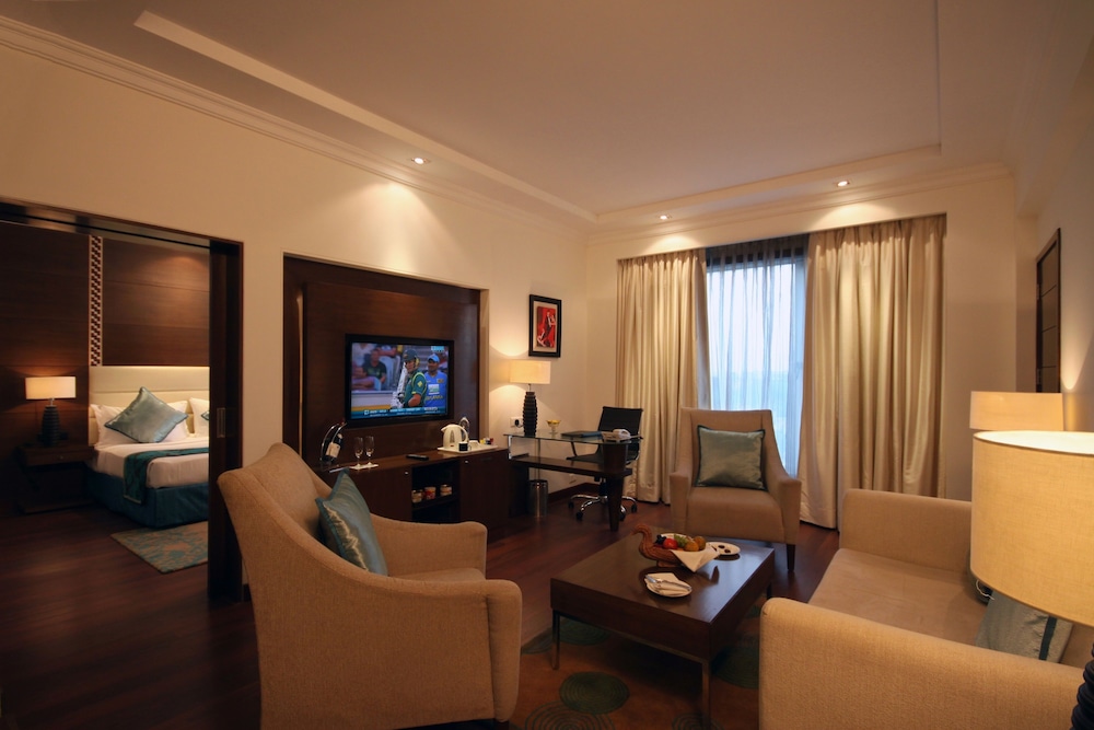 RADISSON JAIPUR CITY CENTER 40/68