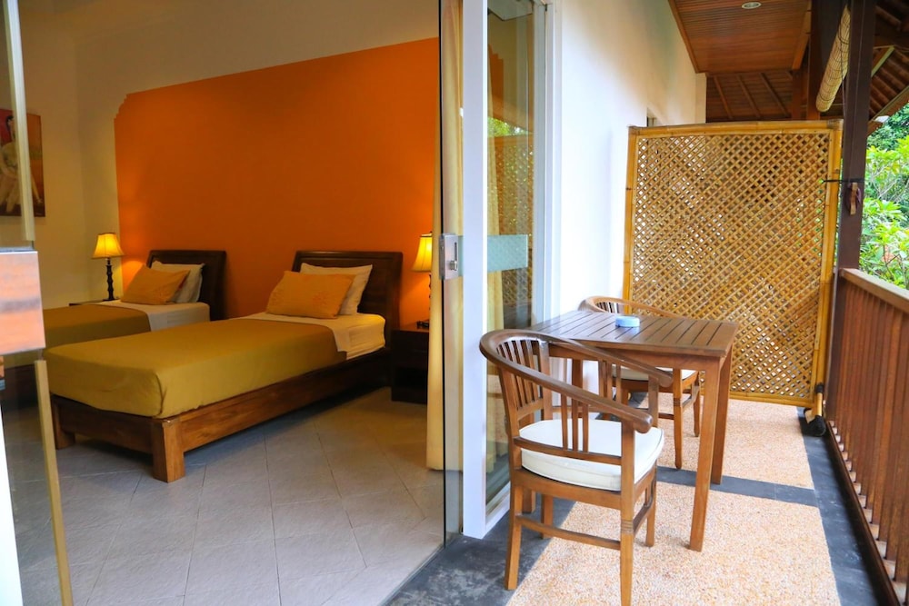 Aquarius Beach Hotel 23/64