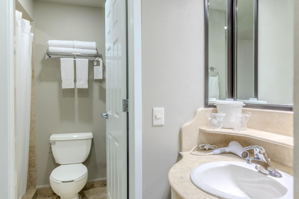 Ramada by Wyndham Ciudad de Mexico Perinorte 42/42