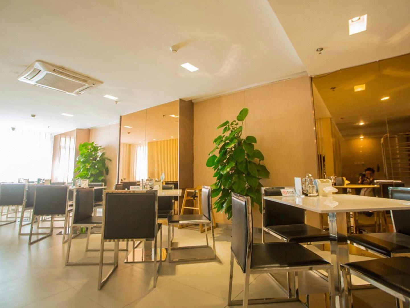Jinjiang Inn (Ji County Renmin West Street) 33/51