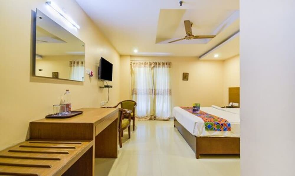 Fabhotel Deccan Heritage Abids 26/29