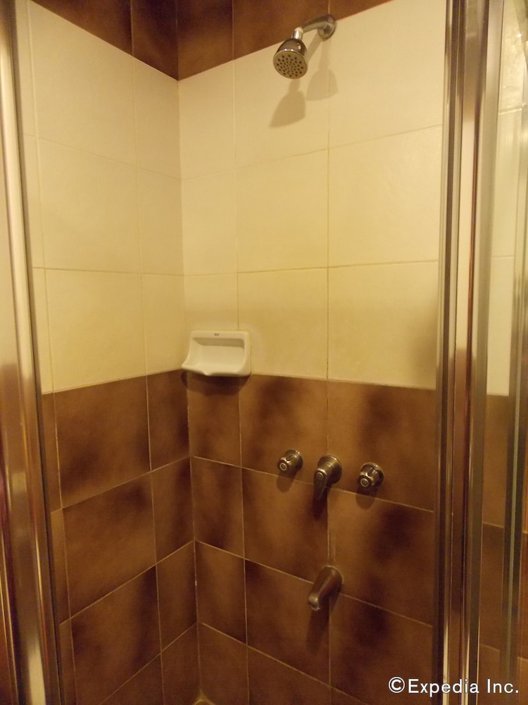 MO2 Westown Hotel Bacolod - Mandalagan 27/50