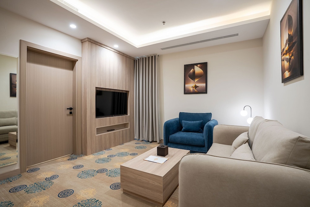 فندق زياره(Visit Hotel) 16/24