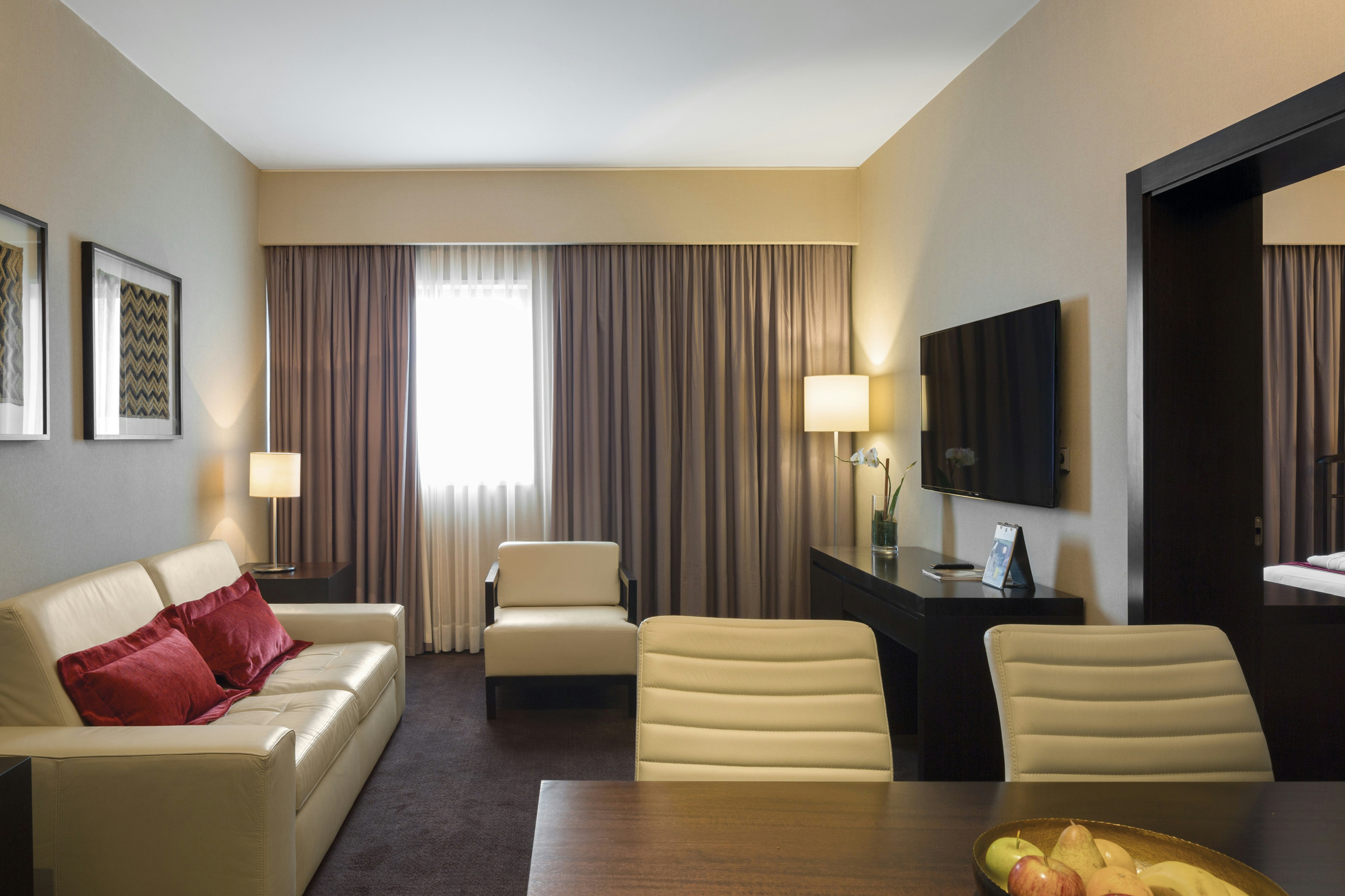 Hotel Tropico 36/63