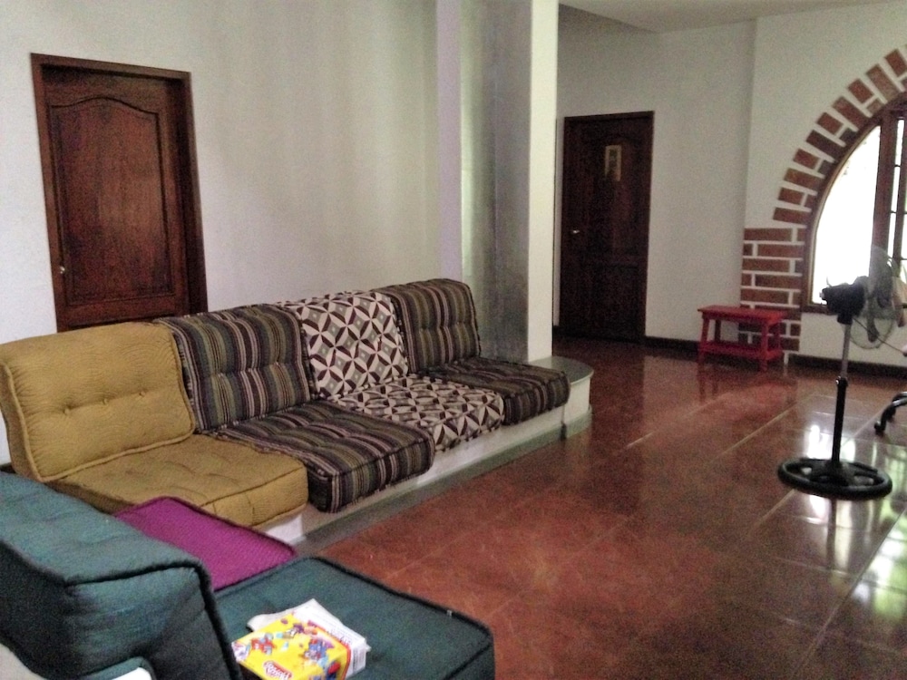 Nazu House Bed Breakfast 37/69