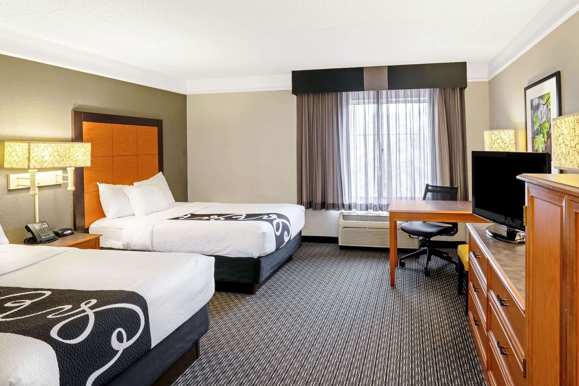 room, 2 double beds