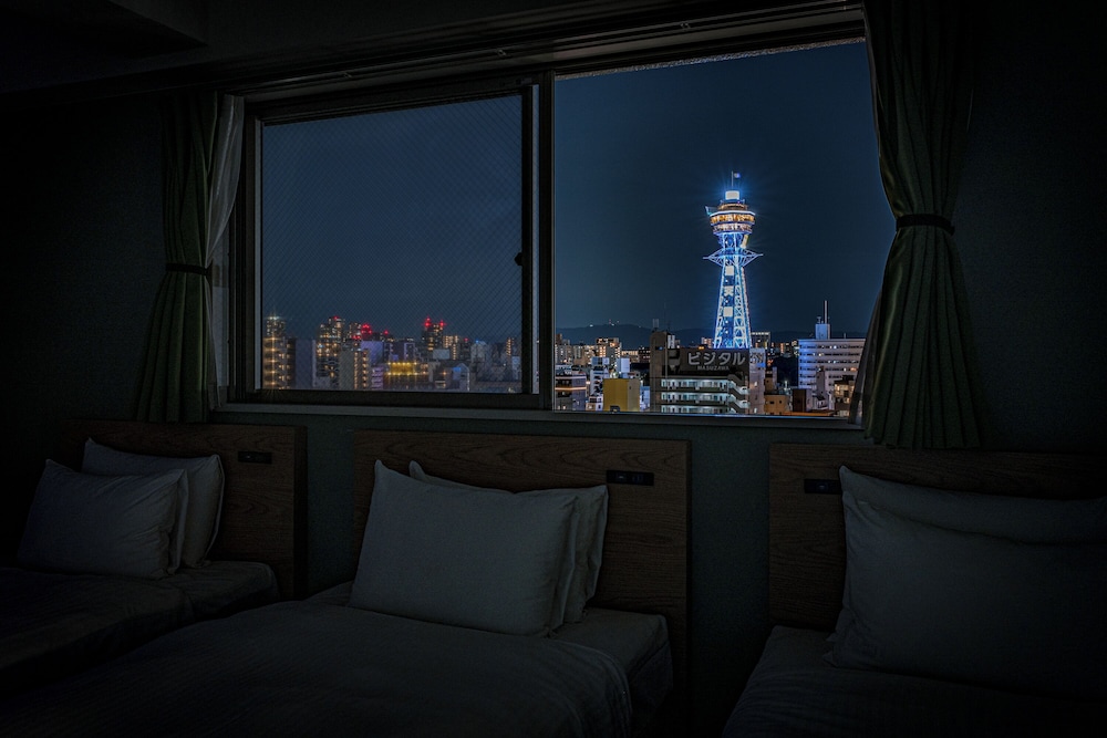 Eslead Hotel Namba South I 24/50