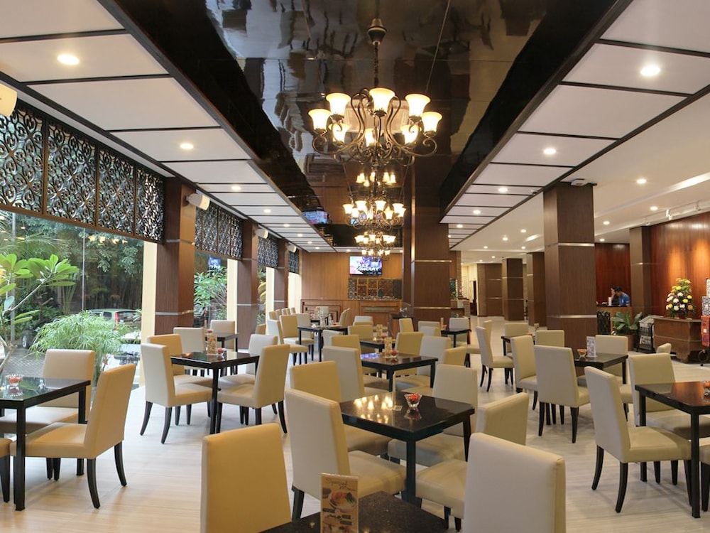 Narita Hotel Surabaya 42/46