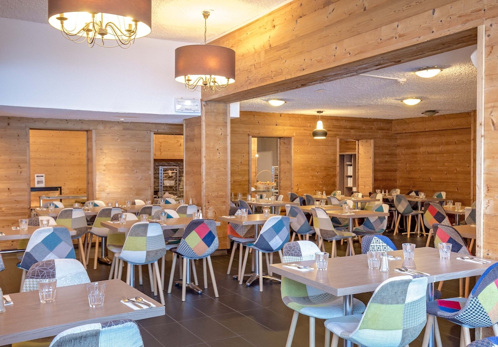 SOWELL HOTELS Le Pas du Loup 56/71