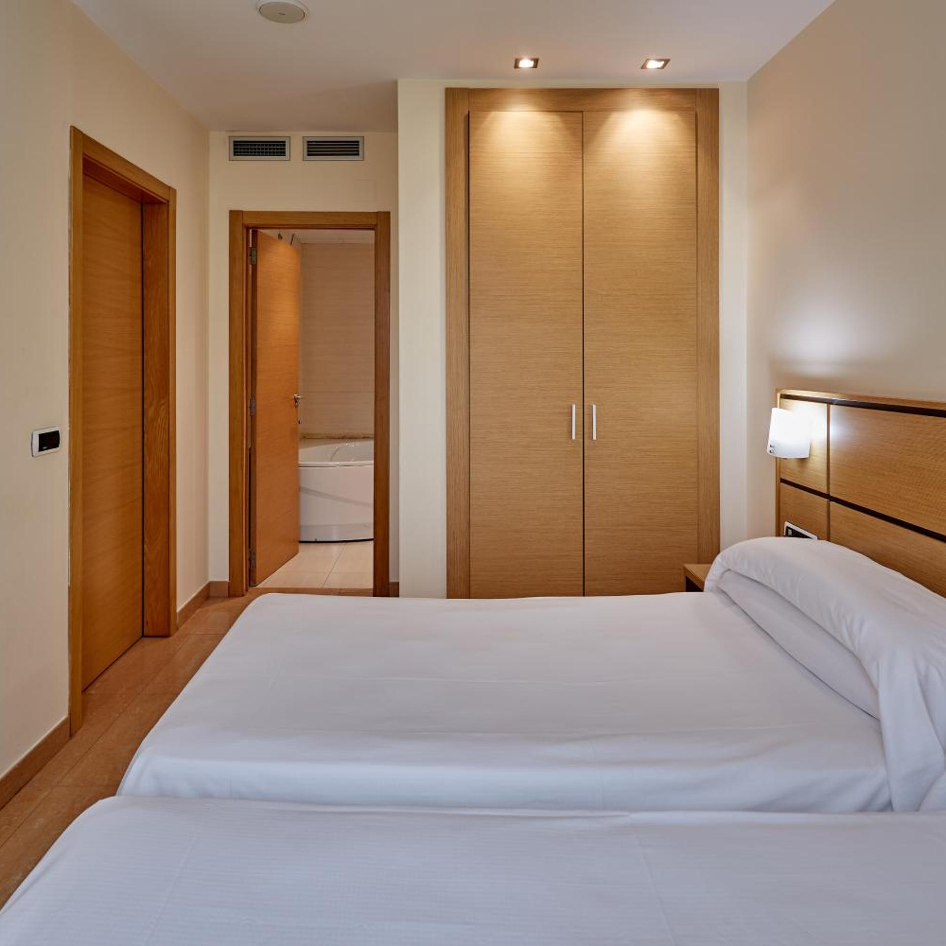 Hotel Dona Lola Castellon 10/50