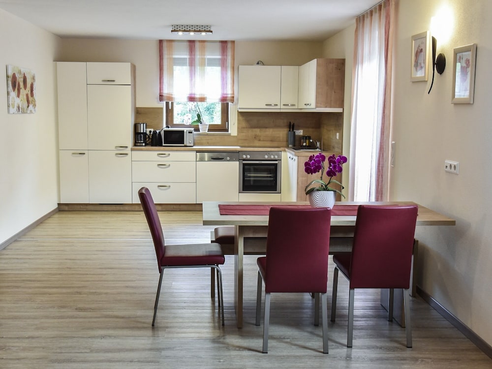 Landhotel Zum Adler 32/50
