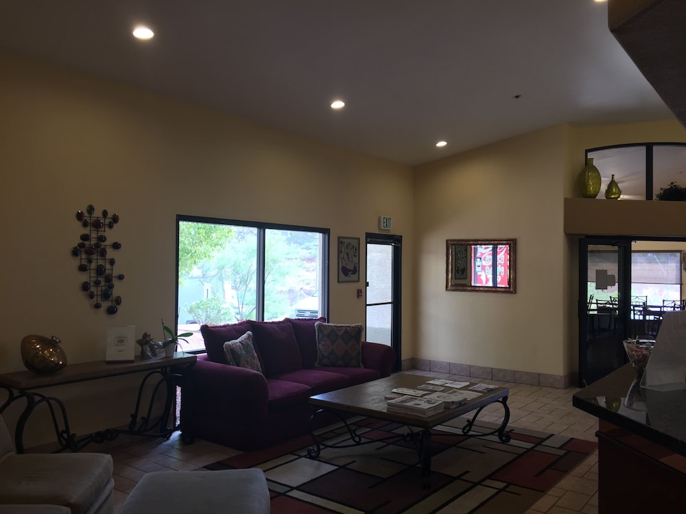 Days Inn by Wyndham Globe, Arizona 17/21