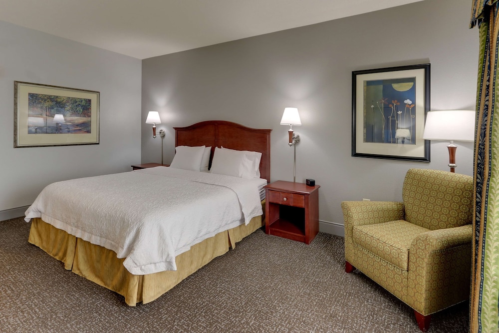 Hampton Inn Suites Indianapolis Airport 10/39
