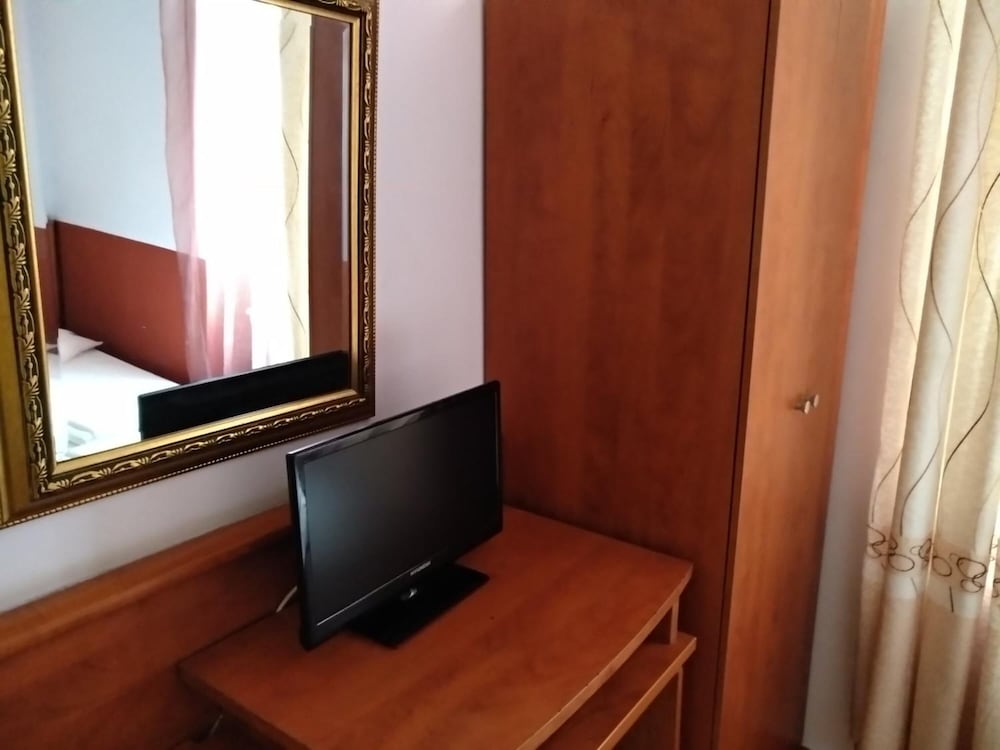 DIETHNES HOTEL 36/50