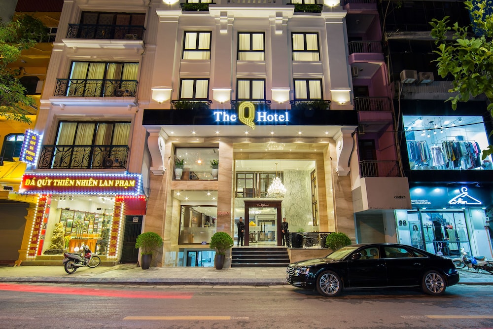 The Q Hotel 45/50