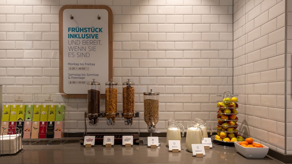 Holiday Inn Express Munich North, an IHG Hotel 57/71