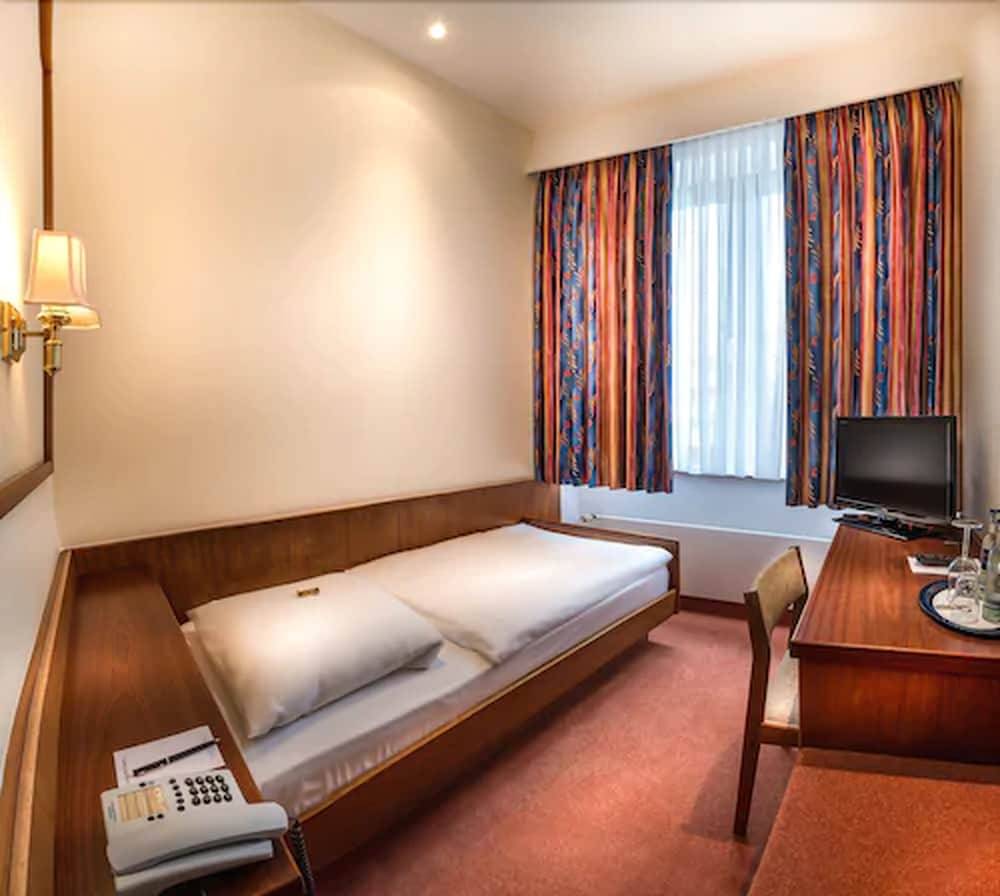 Hotel Alte Wache 13/33