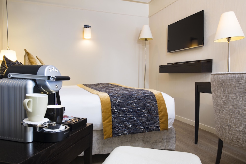 Hotel l'Inattendu 23/57