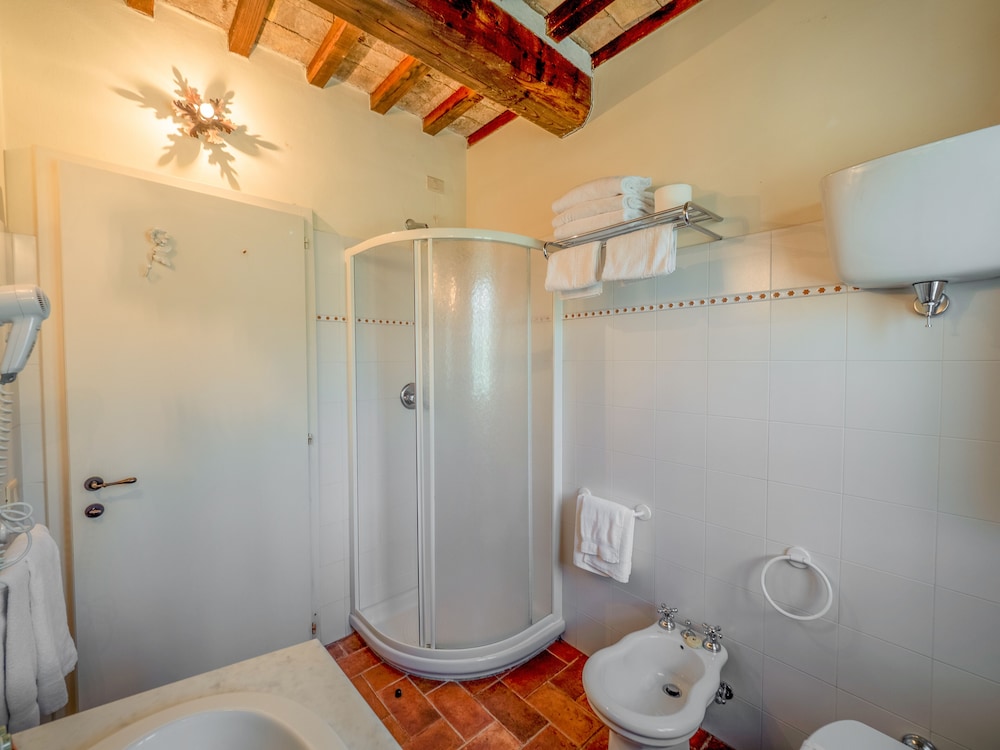 Borgo San Pietro 75/78