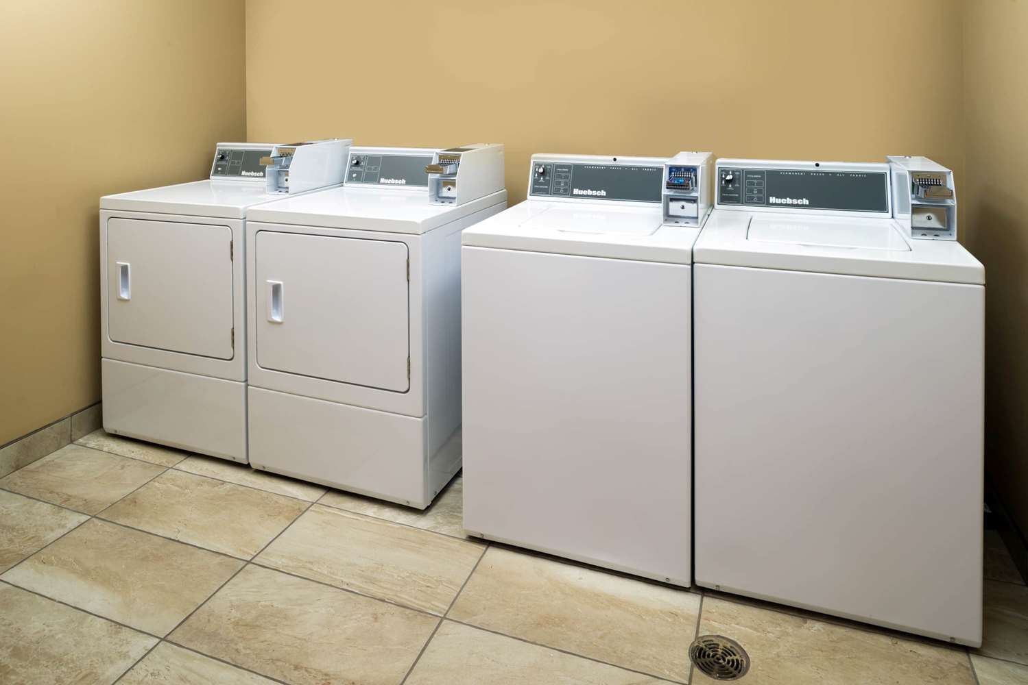 Microtel Inn Suites By Wyndham Red Deer 2/12