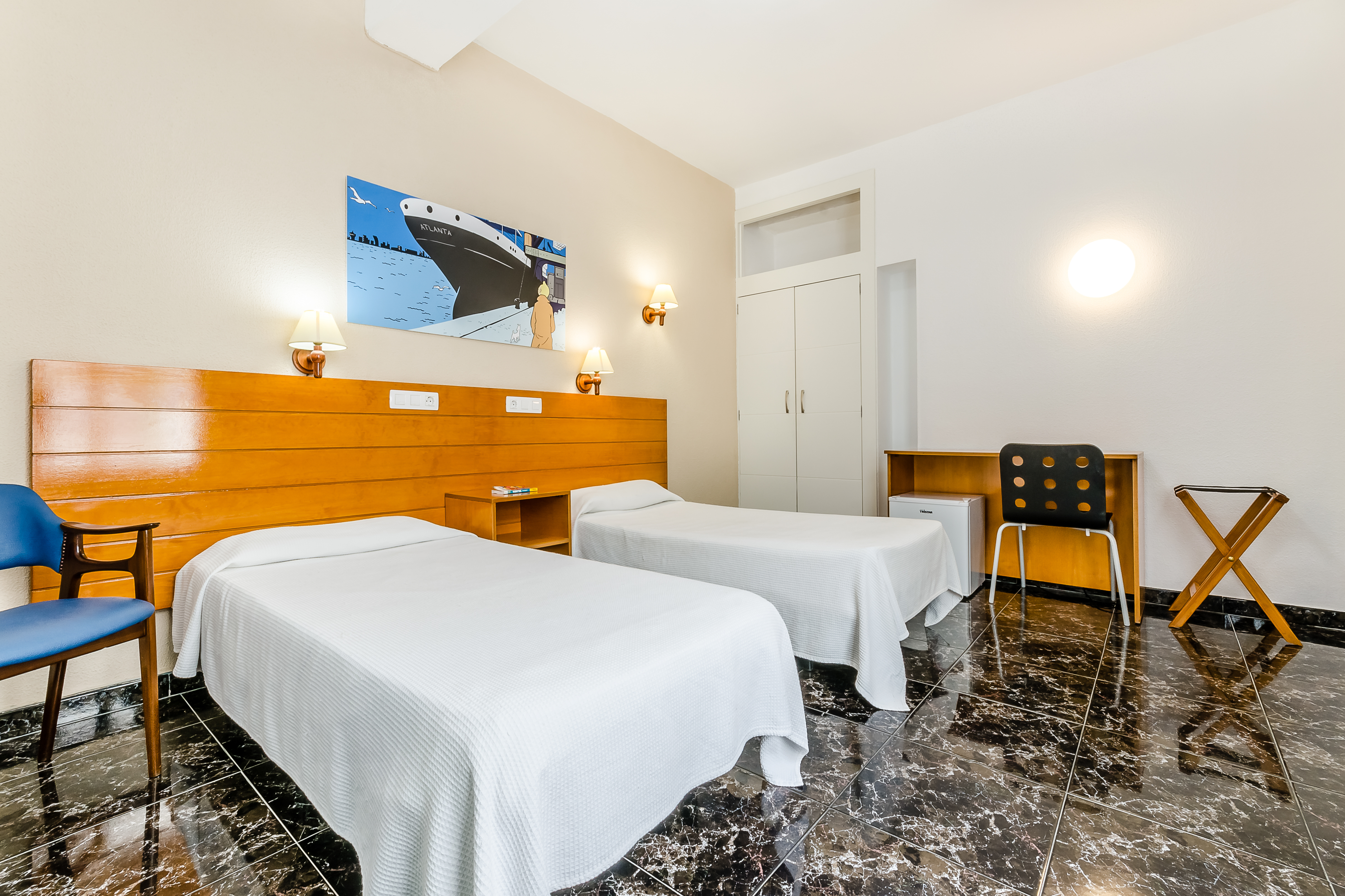 Standard, Double or Twin Bed