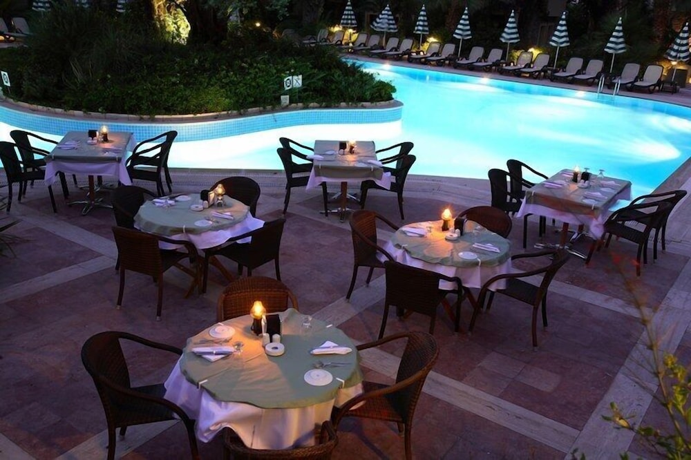 ZEYTINADA HOTEL 17/45