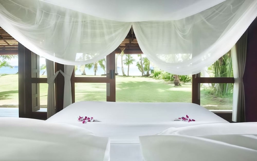 Villa, King Bed, Beach Side