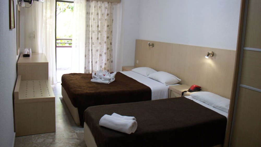 Hanioti Grand Victoria 25/50