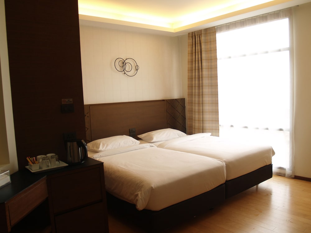 Marvin Suites 17/50