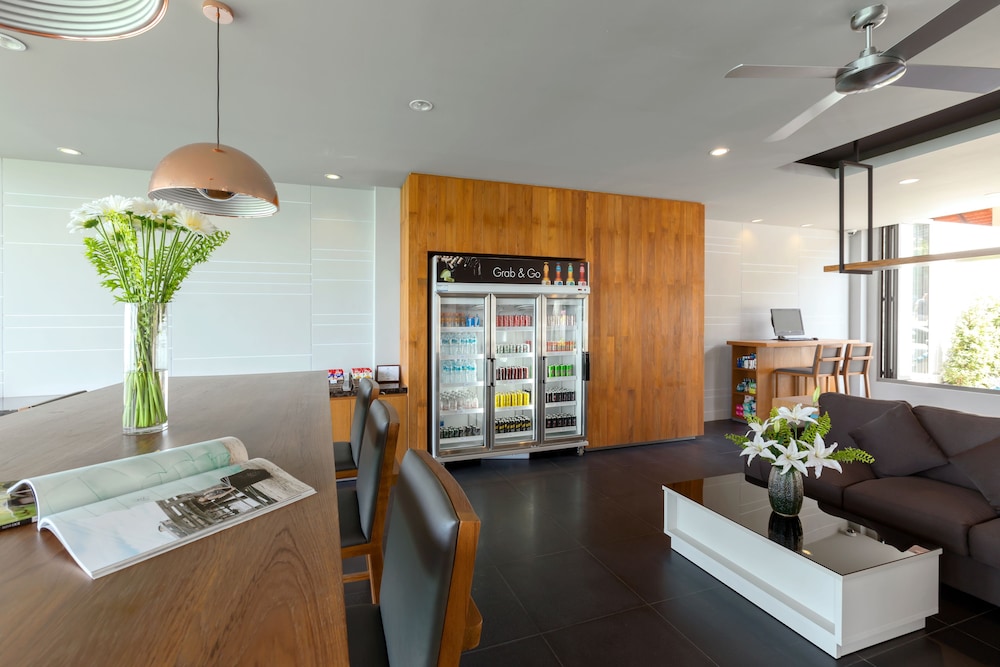 X10 Seaview Suites At Panwa Beach 43/63
