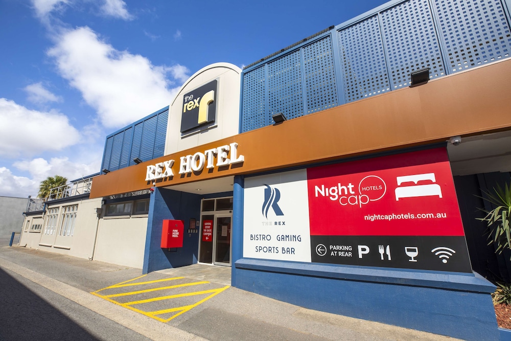 REX HOTEL 4/67