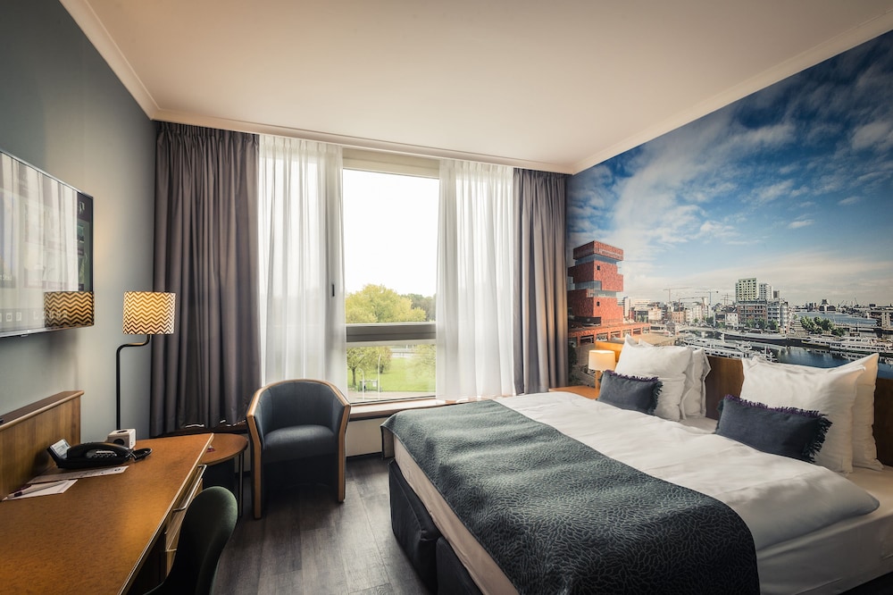 Crowne Plaza Antwerp 14/80