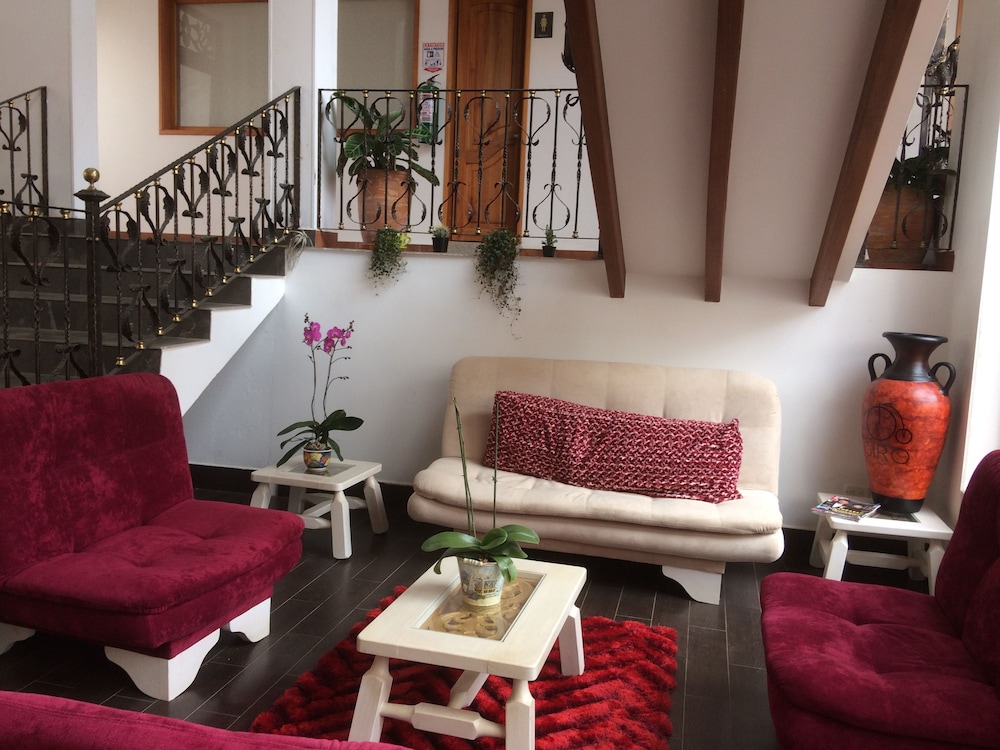 Hotel El Giro 32/50