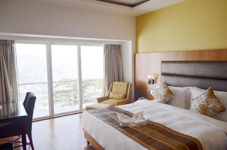 Room, King Bed, Valley View, Balcony