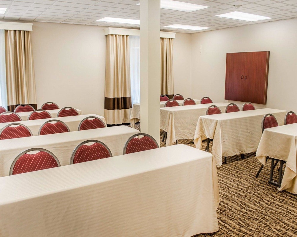 Comfort Inn & Suites Crestview South 35/43