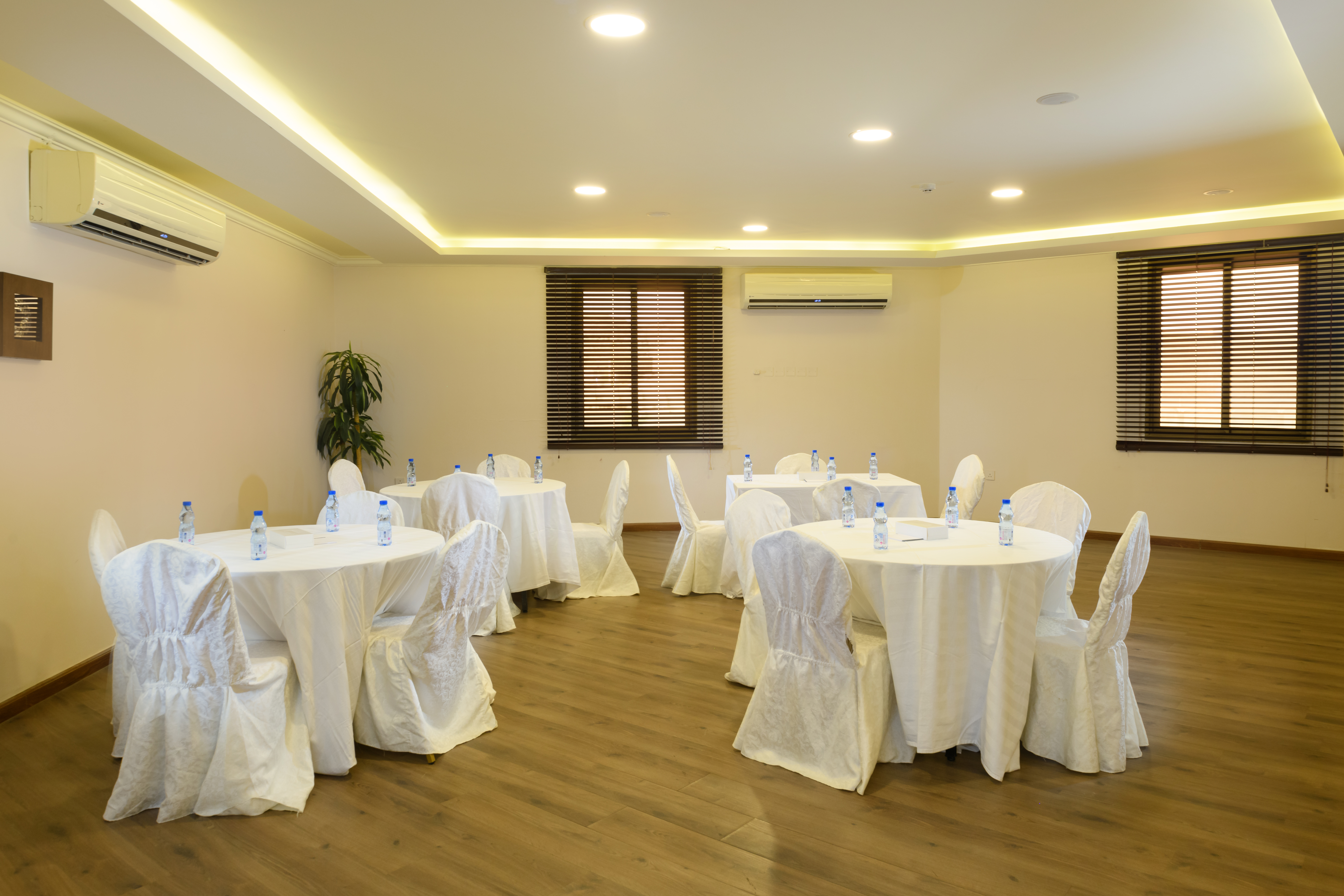فندق الضيافة(Al Diyafa Hotel) 35/44