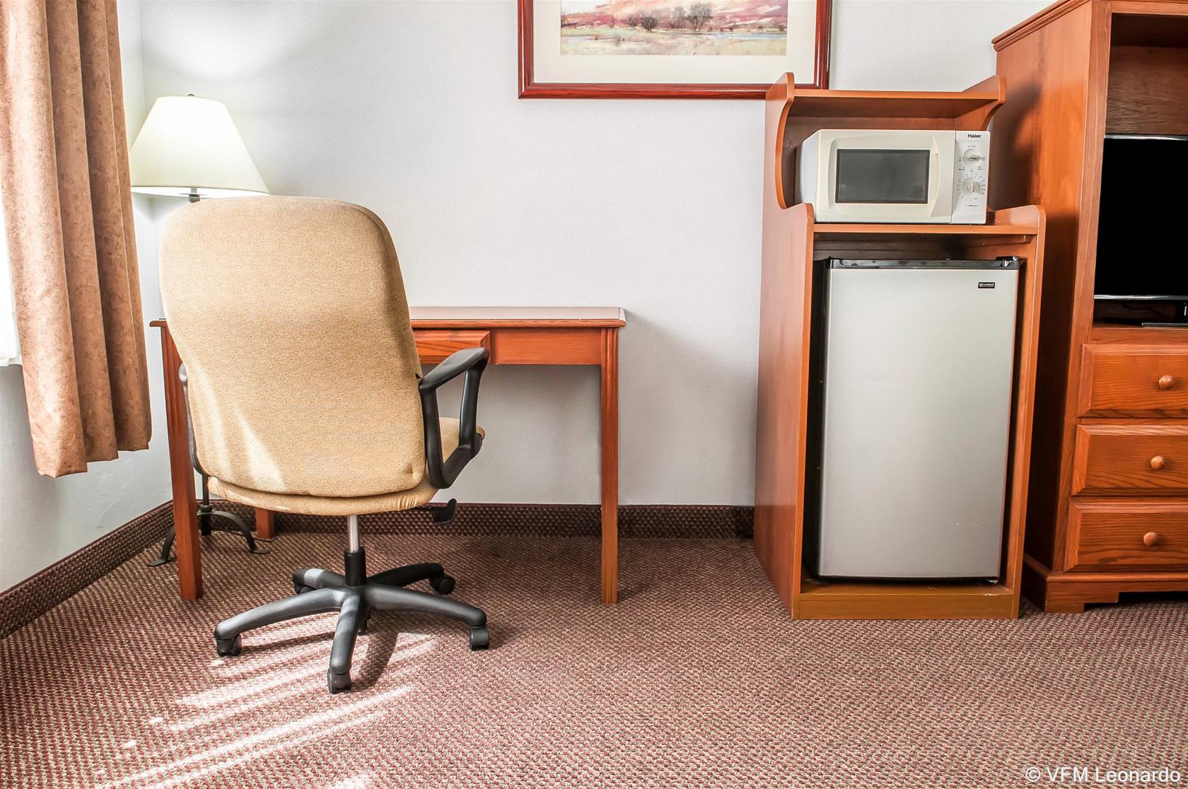 Economy Inn 21/24