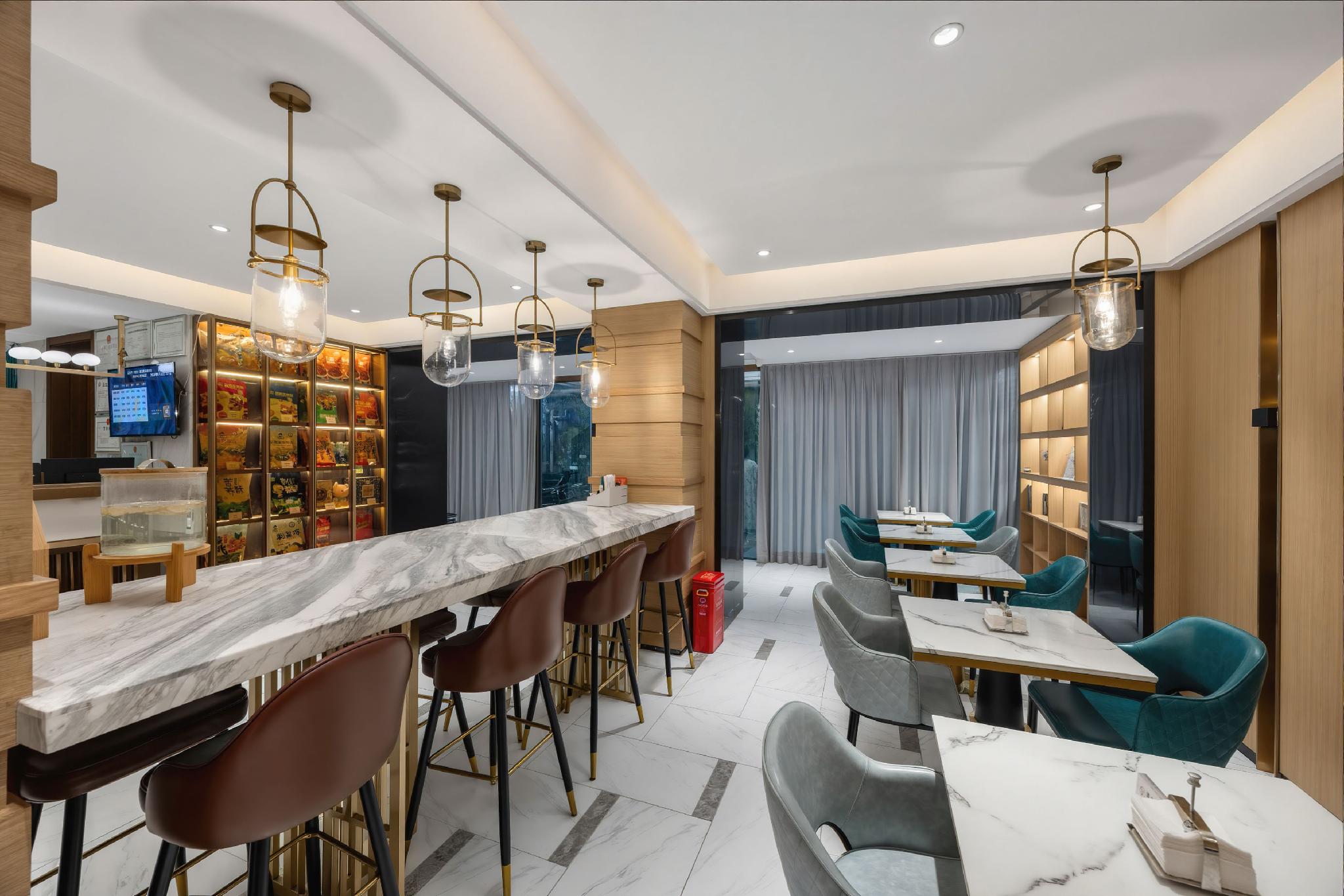Magnotel guiyang fountain commercial center subway station hotel 28/37