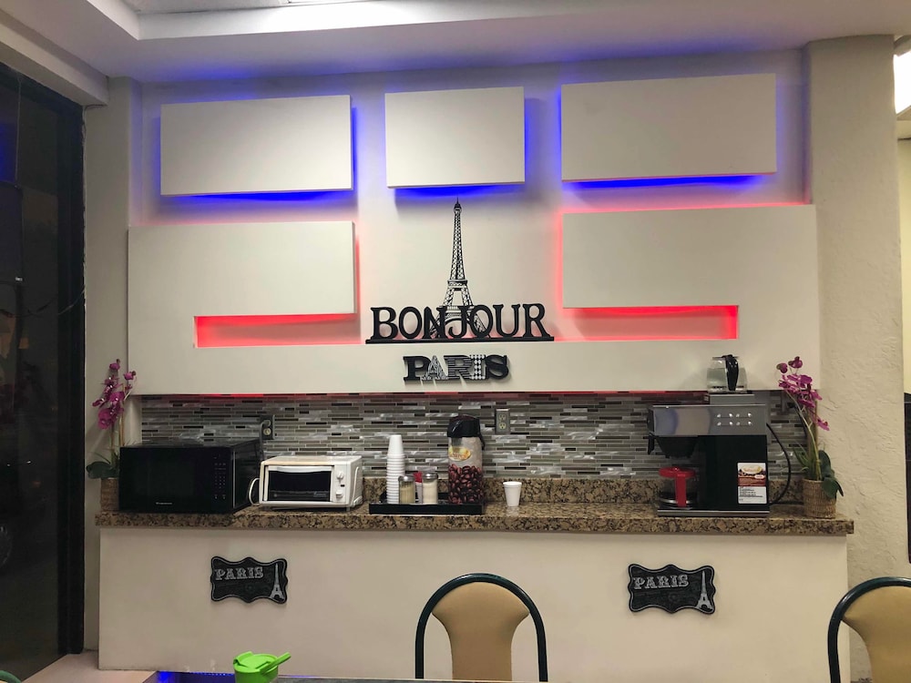 Paris Hotel 5/38