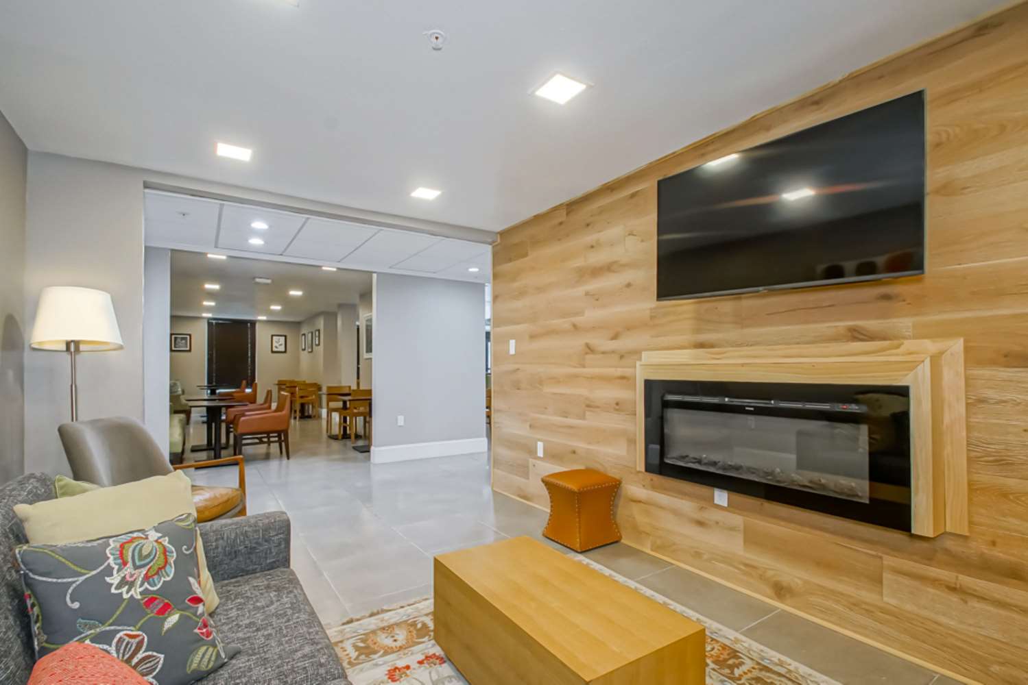 Country Inn & Suites By Radisson, New Orleans I-10 East, LA 21/35
