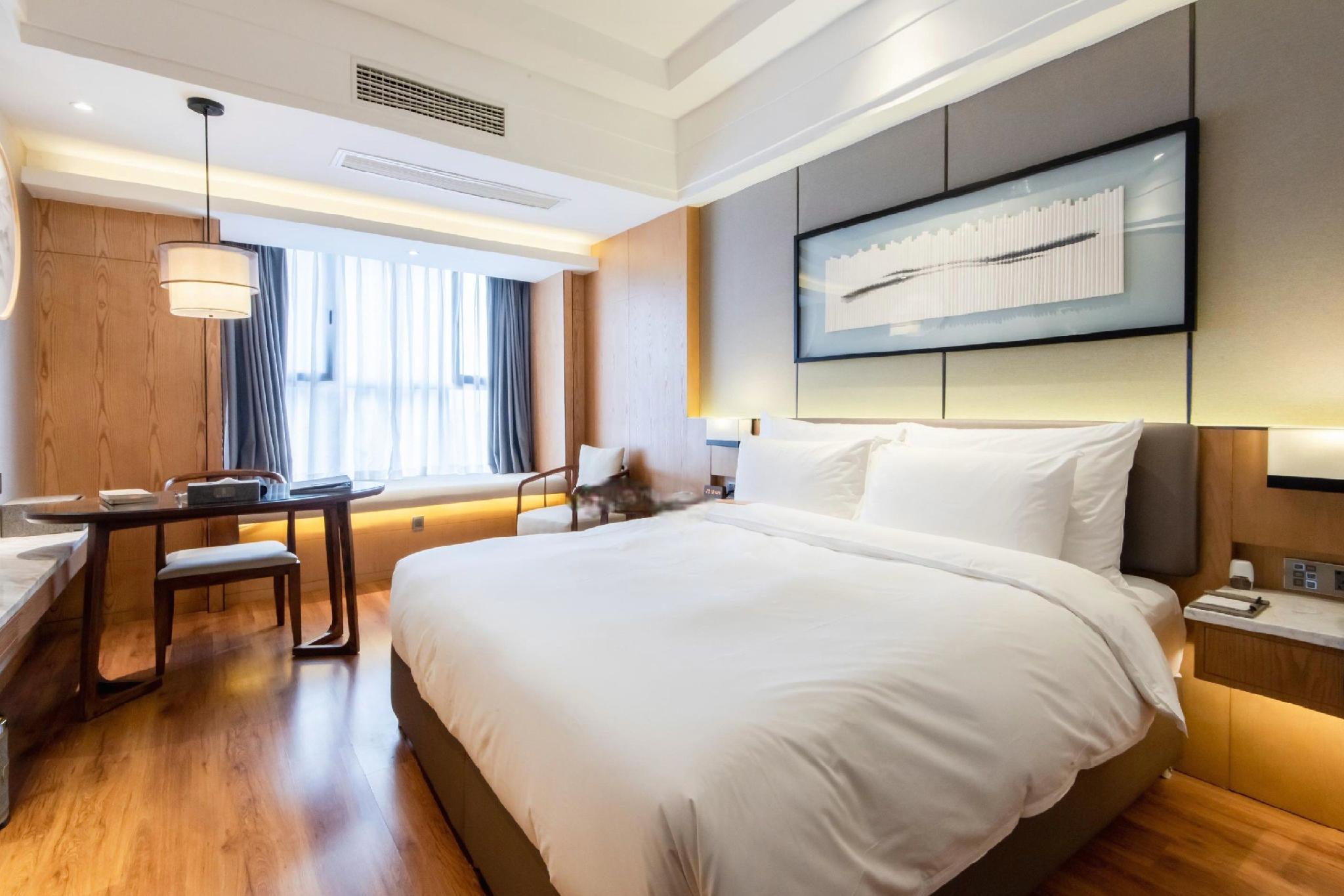 Vienna International Hotel (Chengdu West Railway Station Qingyang Wanda) 14/47